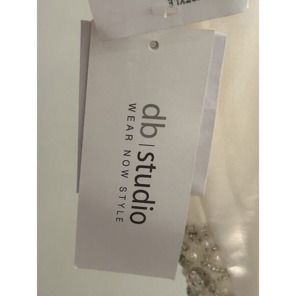 NWT Women's size 12 Beaded White Dress dbstudio Bridal - Picture 5 of 7